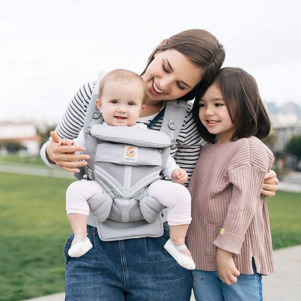 Porte Bébé - BreathBabyBag™ - Gris - Mon voyage bébé
